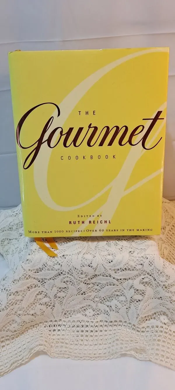 Vintage 2004 - The Gourmet Cookbook: More than 1000 Recipes - Hardcover